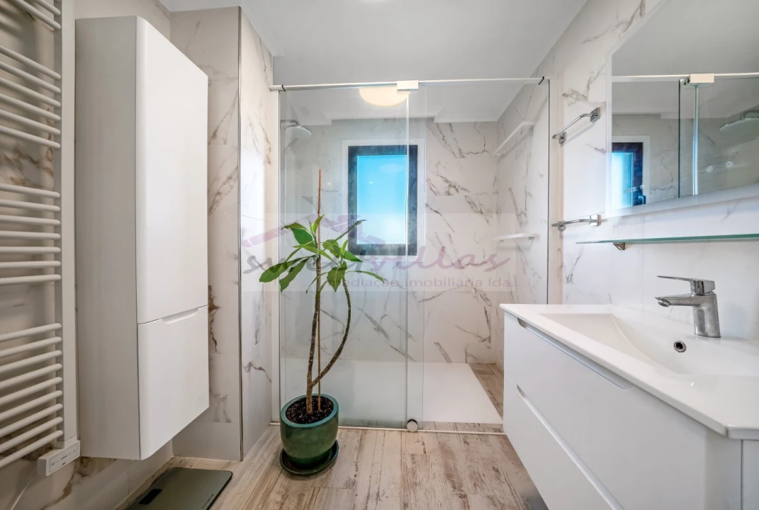 Apartamento T1 para Venda em Albufeira e Olhos de Água Foto 26
