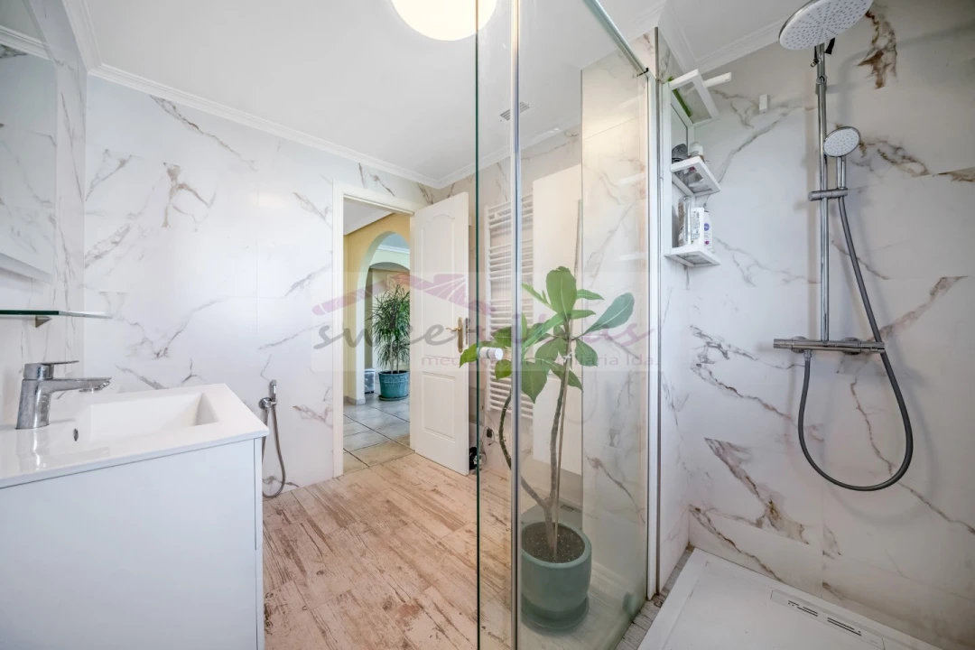 Apartamento T1 para Venda em Albufeira e Olhos de Água Foto 27