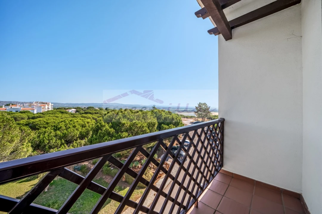 Apartamento T1 para Venda em Albufeira e Olhos de Água Foto 33