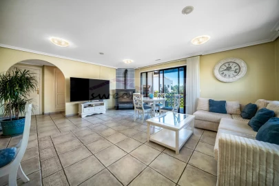 Apartamento T1 para Venda em Albufeira e Olhos de Água