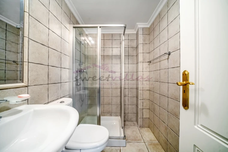 Apartamento T1 para Venda em Albufeira e Olhos de Água Foto 32