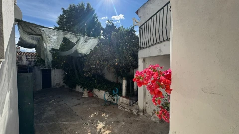 Moradia T2 para Venda em Castro Verde e Casével