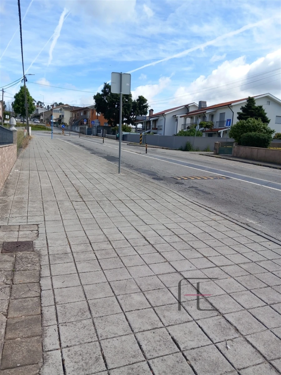 Terreno para Venda em Gondomar (São Cosme), Valbom e Jovim Foto 4
