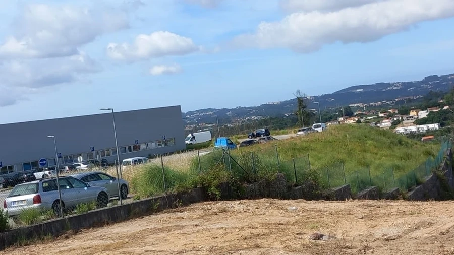 Terreno para Venda em Gondomar (São Cosme), Valbom e Jovim