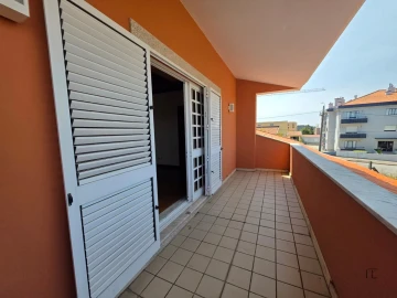 Moradia T4 para Venda em Arcozelo