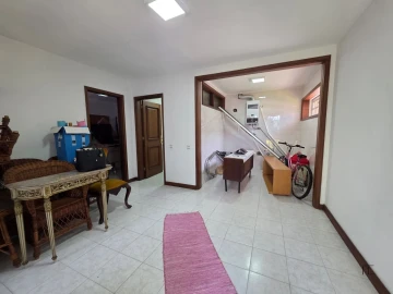 Moradia T4 para Venda em Arcozelo