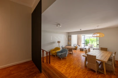 Moradia T5 para Venda em Aldoar, Foz do Douro e Nevogilde