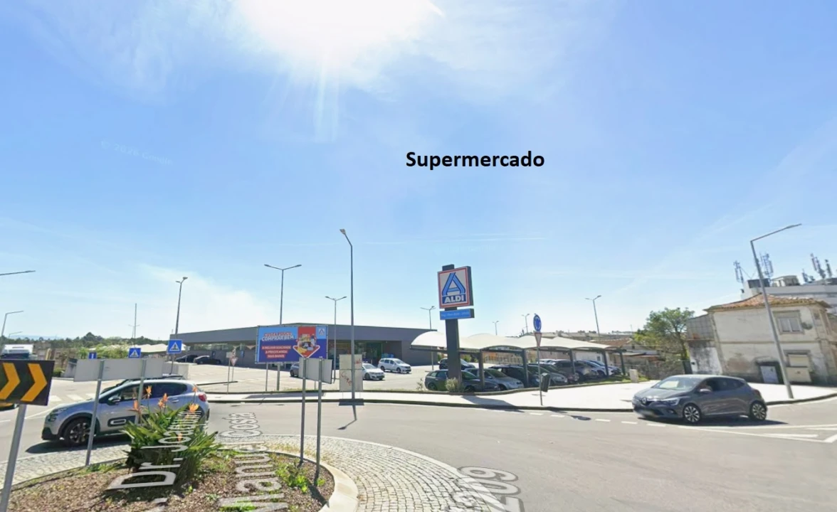 Terreno para Venda em Gondomar (São Cosme), Valbom e Jovim Foto 1