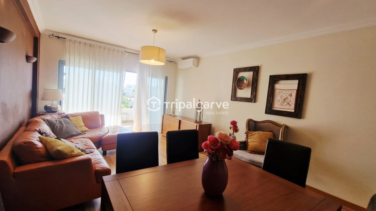Apartamento T2 para Venda em Portimão Foto 9