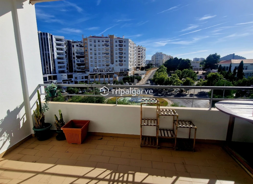 Apartamento T2 para Venda em Portimão Foto 22
