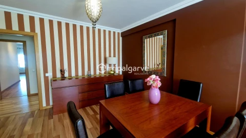 Apartamento T2 para Venda em Portimão
