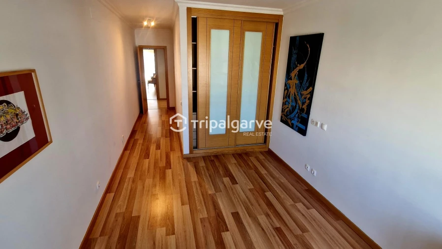 Apartamento T2 para Venda em Portimão Foto 20