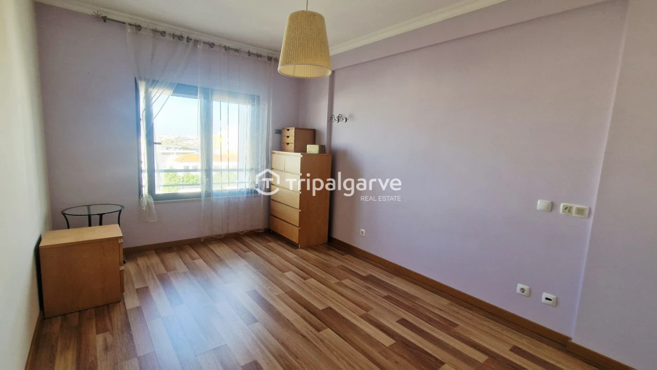 Apartamento T2 para Venda em Portimão Foto 15