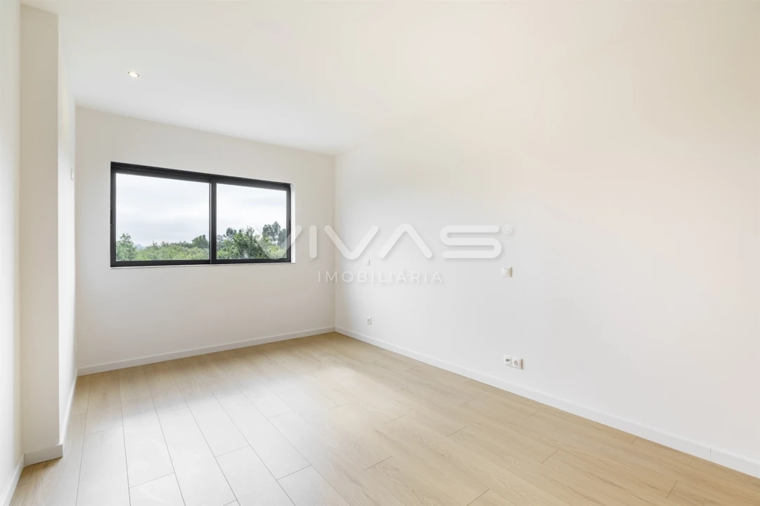 Apartamento T3 para Venda em Soutelo Foto 17