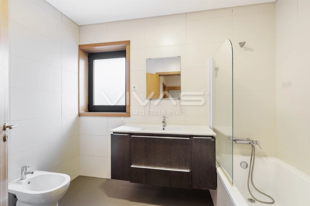 Apartamento T3 para Venda em Soutelo Foto 14