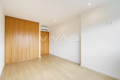 Apartamento T3 para Venda em Soutelo