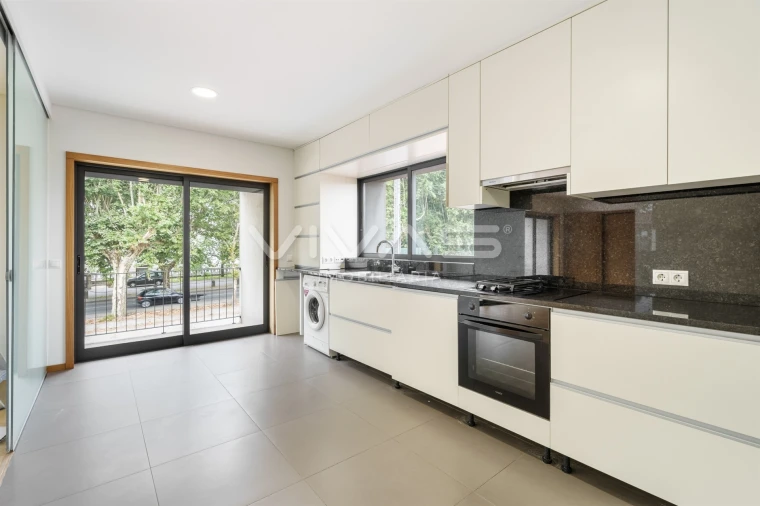 Apartamento T3 para Venda em Soutelo Foto 8