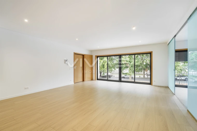 Apartamento T3 para Venda em Soutelo Foto 6