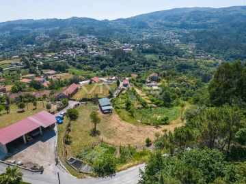 Terreno para Venda em Sande, Vilarinho, Barros e Gomide