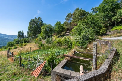 Terreno para Venda em Sande, Vilarinho, Barros e Gomide