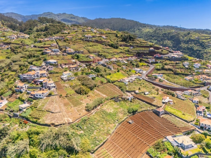 Terreno para Venda em Ponta do Sol Foto 13
