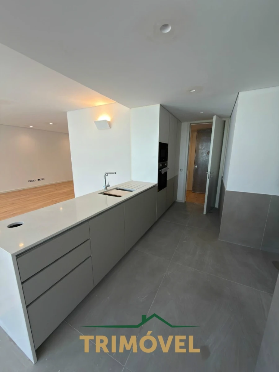 Apartamento T2 para Venda em Canidelo Foto 17