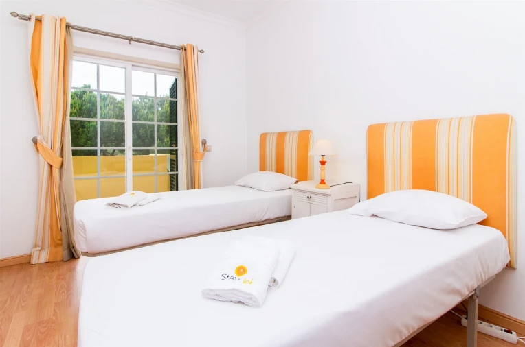 Apartamento T3 para Venda em Quarteira Foto 55