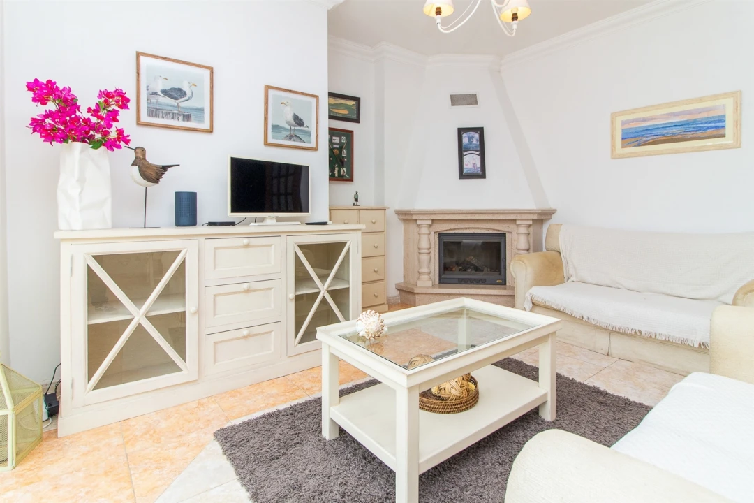 Apartamento T3 para Venda em Quarteira Foto 6