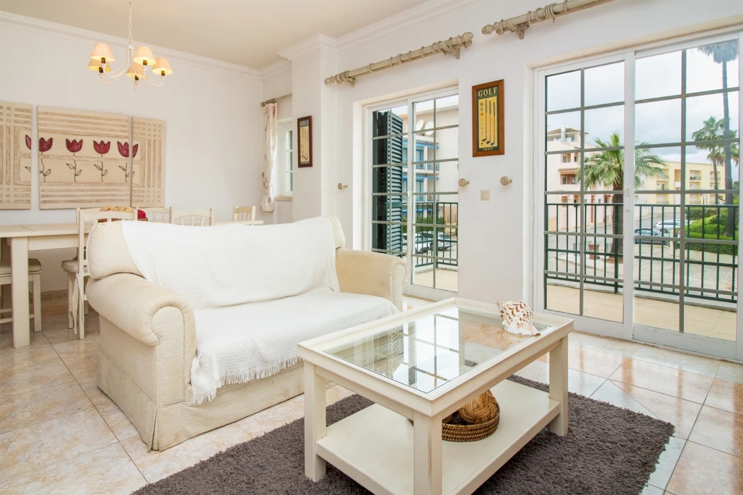 Apartamento T3 para Venda em Quarteira Foto 4
