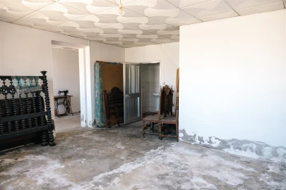 Moradia T6 para Venda em Seroa