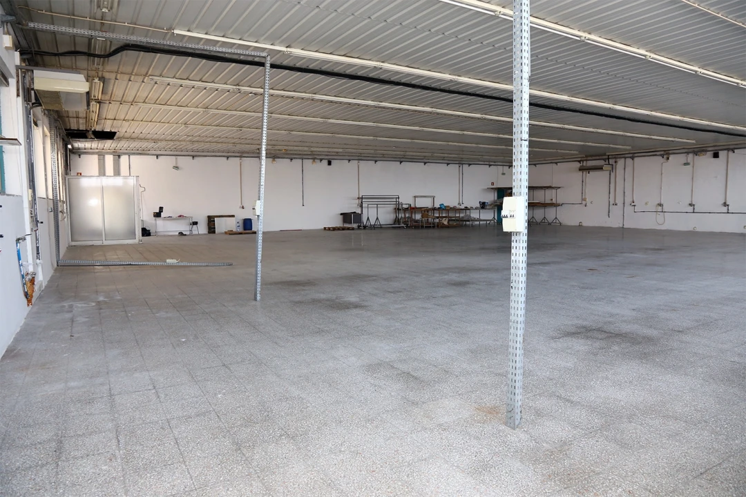 Armazém para Venda em Lustosa e Barrosas (Santo Estêvão) Foto 8
