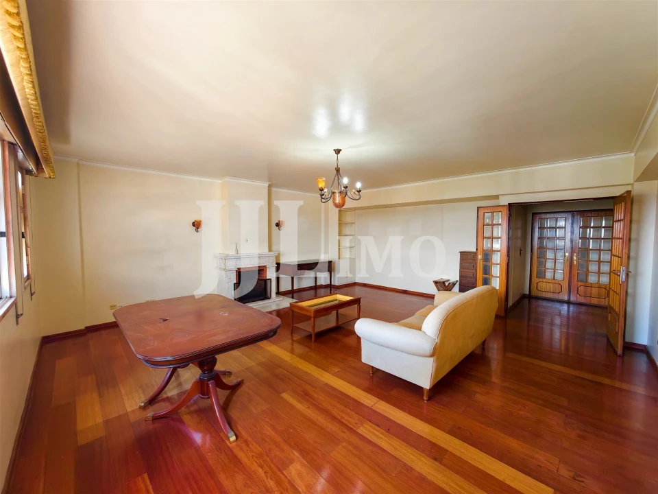 Apartamento T3 para Arrendamento em Marvila Foto 5