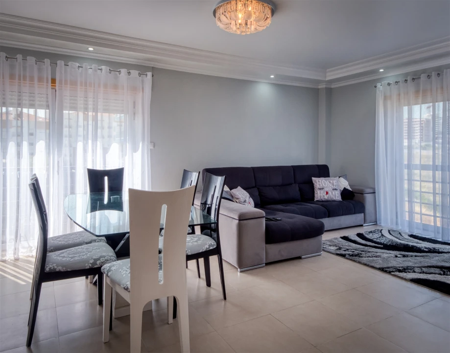 Apartamento T2 para Venda em Póvoa de Santo Adrião e Olival Basto Foto 29