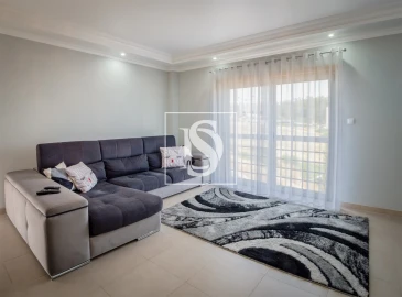 Apartamento T2 para Venda em Póvoa de Santo Adrião e Olival Basto