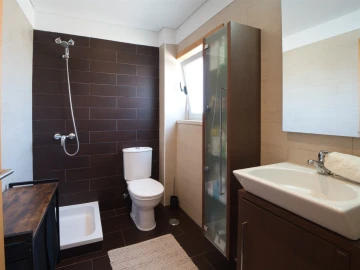 Apartamento T2 para Venda em Póvoa de Santo Adrião e Olival Basto