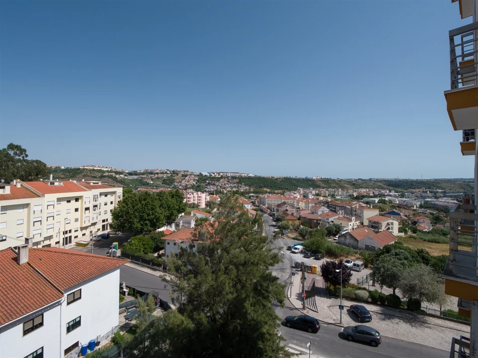Apartamento T2 para Venda em Póvoa de Santo Adrião e Olival Basto Foto 12