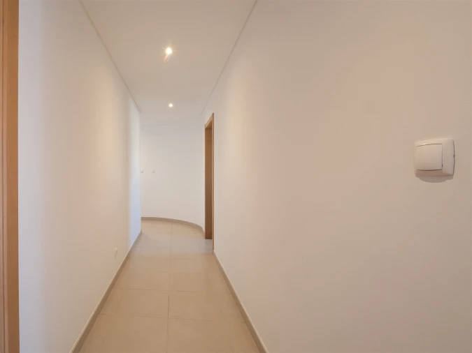 Apartamento T2 para Venda em Póvoa de Santo Adrião e Olival Basto Foto 19