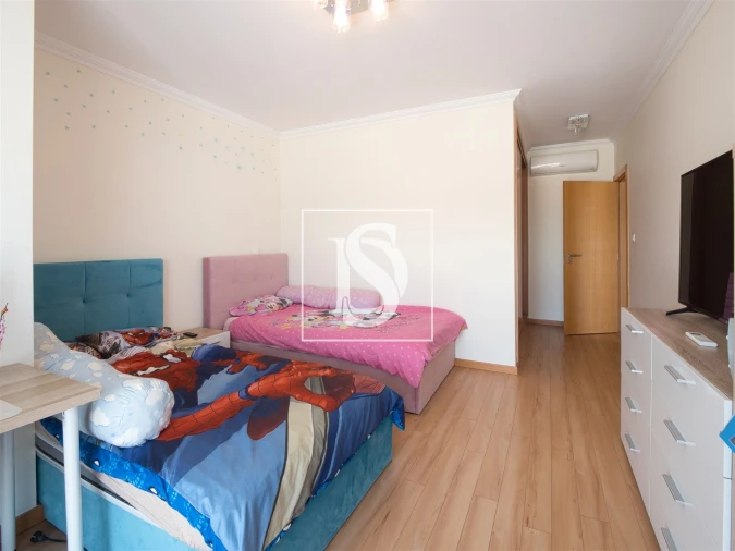 Apartamento T2 para Venda em Póvoa de Santo Adrião e Olival Basto Foto 20