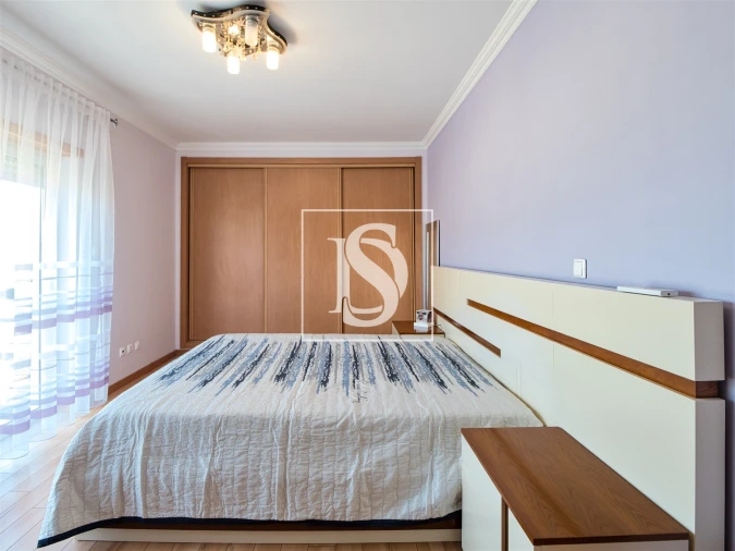 Apartamento T2 para Venda em Póvoa de Santo Adrião e Olival Basto Foto 8