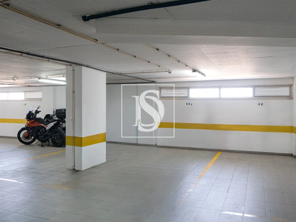Apartamento T2 para Venda em Póvoa de Santo Adrião e Olival Basto Foto 36