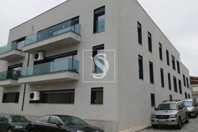 Apartamento T2 para Venda em Esgueira