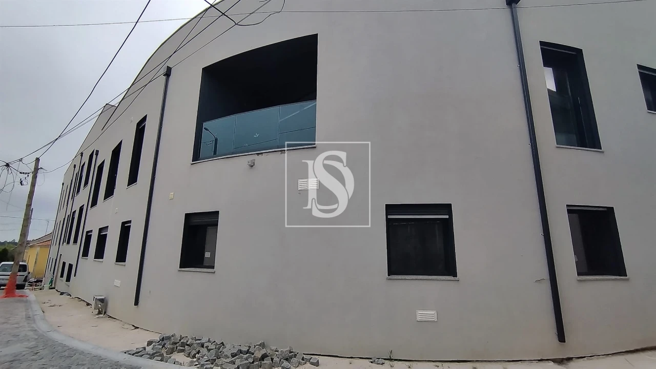 Apartamento T2 para Venda em Esgueira Foto 3