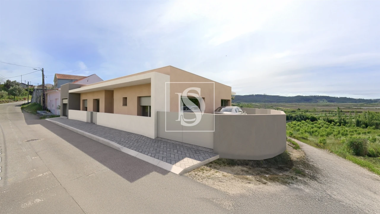 Terreno para Venda em Alqueidão Foto 1