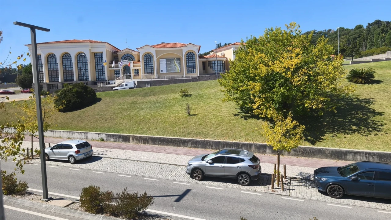 Moradia T3 para Venda em Arcos e Mogofores Foto 1