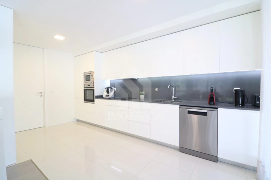 Apartamento T3 para Venda em Nogueira, Fraião e Lamaçães Foto 19