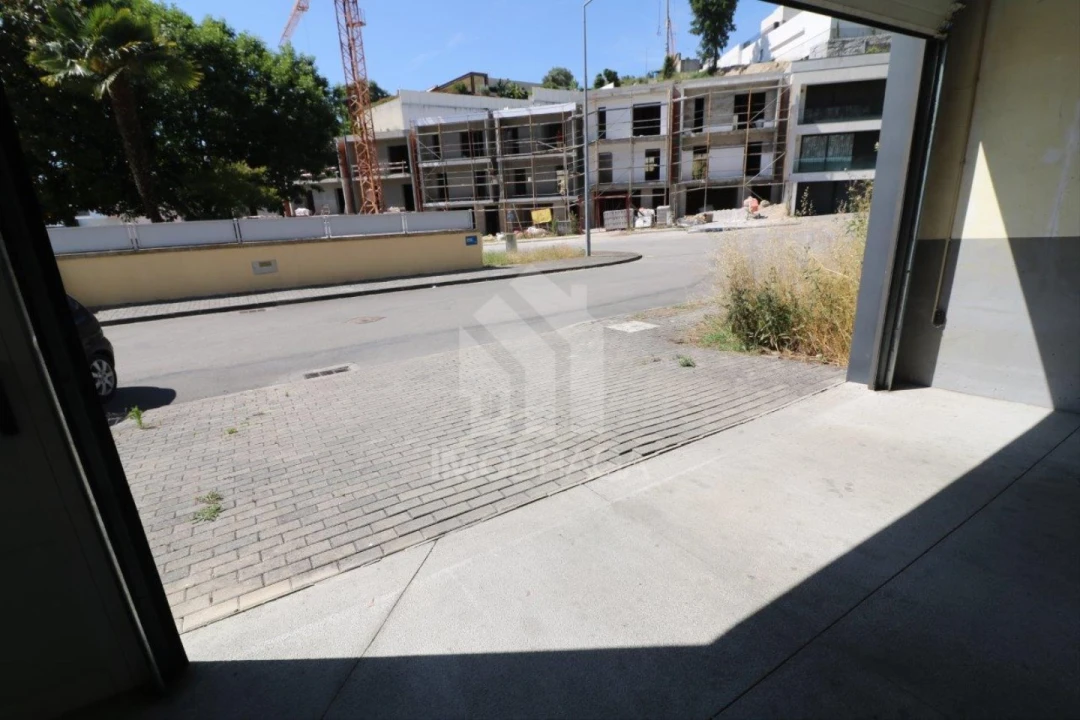 Apartamento T3 para Venda em Nogueira, Fraião e Lamaçães Foto 42