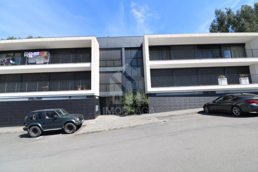 Apartamento T3 para Venda em Nogueira, Fraião e Lamaçães Foto 48