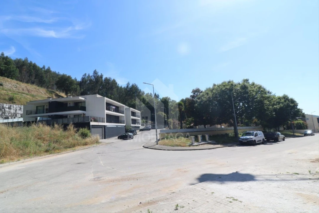 Apartamento T3 para Venda em Nogueira, Fraião e Lamaçães Foto 52