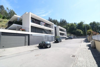 Apartamento T3 para Venda em Nogueira, Fraião e Lamaçães