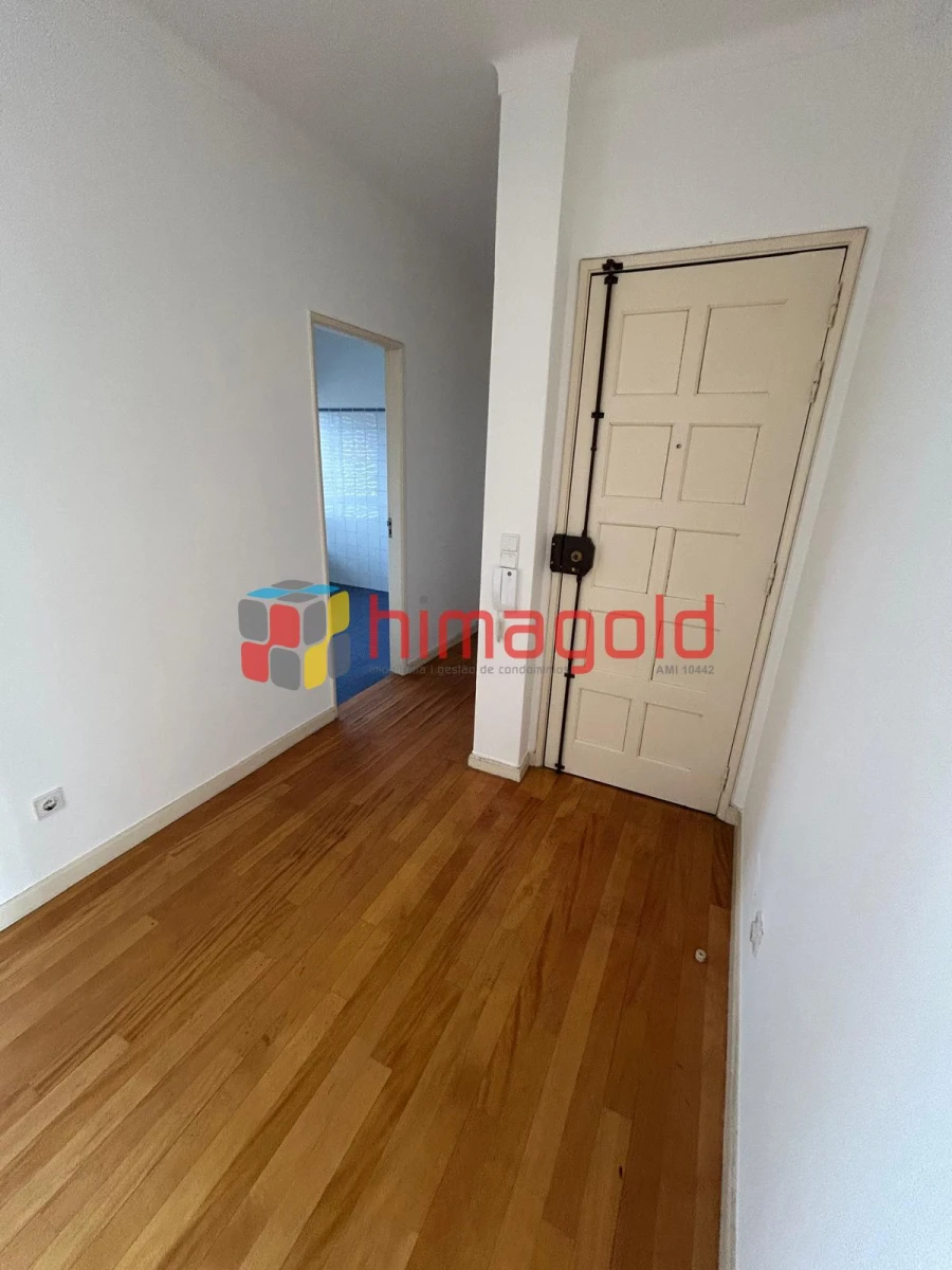 Apartamento T3 para Venda em Marrazes e Barosa Foto 2